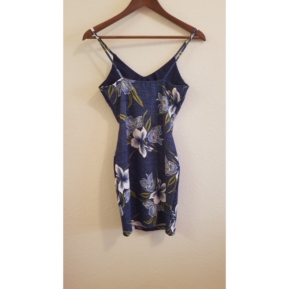 Denim Blue Tropical Floral Bodycon Mini Dress - Picture 3 of 4